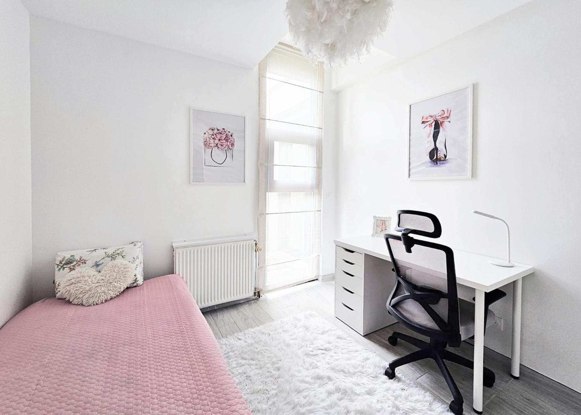 Bed & Breakfast - Entre Paris & Disneyland Apartment Roissy-en-Brie Exterior photo